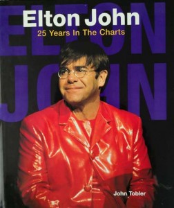 ELTON JOHN - 25 Years In The Charts - Buch aus England 1995