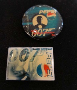 Lot aus 4 Werbepins: JAMES BOND - 007 - "Stirb an einem anderen Tag" - 2002