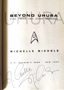 NICHELLE NICHOLS - "Star Trek - and other Memories - HANDSIGNIERTES EXEMPLAR !!!