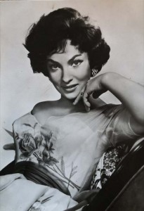 Postkarte - GINA LOLLOBRIGIDA - ungelaufen - VINTAGE !
