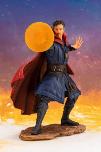 BENEDICT CUMBERBATCH - Action Figur - MARVEL´s  "Dr. Strange" - Neuware!