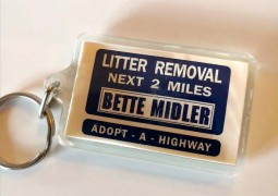 BETTE MIDLER - Schlüsselanhänger - Tour Souvenir von 1993 - HANDSIGNIERT