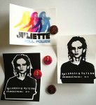 JULIETTE LEWIS - 4 BUTTONS + 3 STICKER - RARITÄT