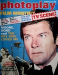ROGER MOORE - Titelheld der "photoplay" von 1977 - JAMES BOND / 007
