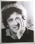 GENE WILDER - Foto mit reproduziertem AUTOGRAMM