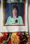 Fanschal der DEUTSCHEN FUSSBALL NATIONALMANNSCHAFT 1982 - mit Fotos