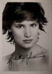 Foto - JULIETTE LEWIS mit reproduziertem Autogramm