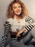 KYLIE MINOGUE - 50 Seiten Presseartikel - SCRAPBOOK