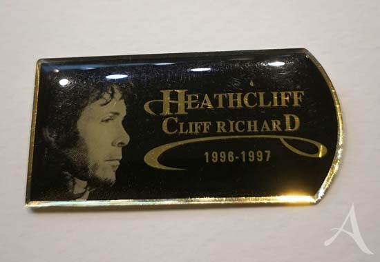 Tour- PIN - CLIFF RICHARD - Heathcliff 1996-1997 Tour- PIN - CLIFF RICHARD - Heathcliff 1996-1997