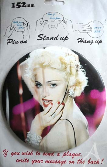 Originell: RIESEN-Button - MADONNA - zum Hängen, Anstecken, Aufstellen,...England um 1987