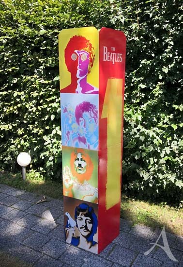 RARITÄT: Riesiges SHOP-DISPLAY - THE BEATLES - "1" - England 2000