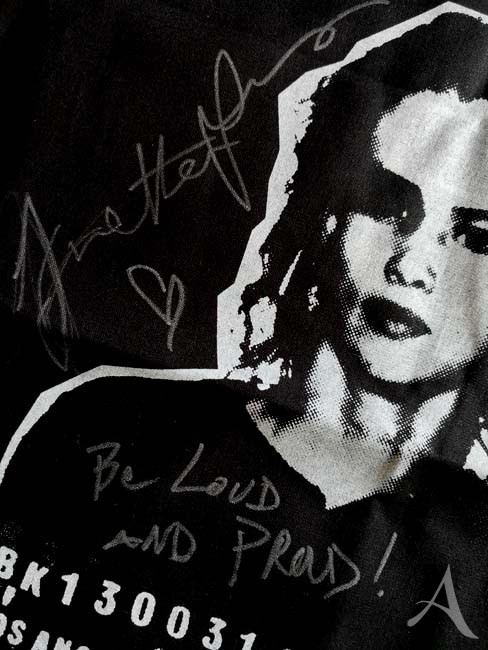JULIETTE LEWIS - HANDSIGNIERTER Stoffbeutel - MUGSHOT Motiv