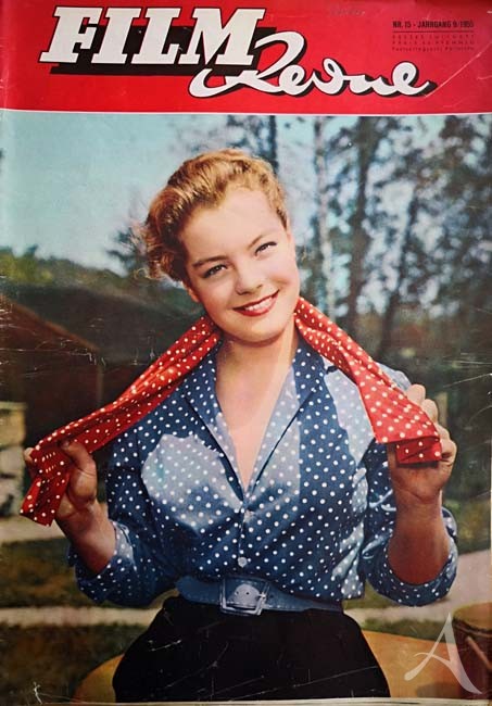 ROMY SCHNEIDER auf dem Cover der "FILM REVUE" von 1955 ROMY SCHNEIDER auf dem Cover der "FILM REVUE" von 1955