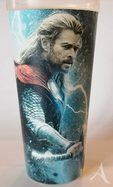 CHRIS HEMSWORTH - Promo- Becher für "THOR - The Dark World" - 2013 CHRIS HEMSWORTH - Promo- Becher für "THOR - The Dark World" - 2013