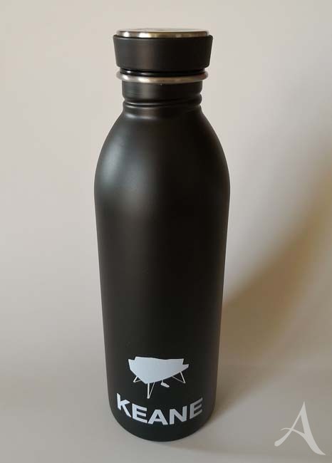 KEANE - Trinkflasche aus Edelstahl - EXKLUSIV und noch OVP KEANE - Trinkflasche aus Edelstahl - EXKLUSIV und noch OVP